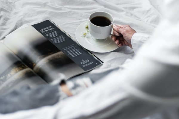 Unlocking the Secrets to Mouthwatering Roast Turkey Infused with Herb Butter Delights!