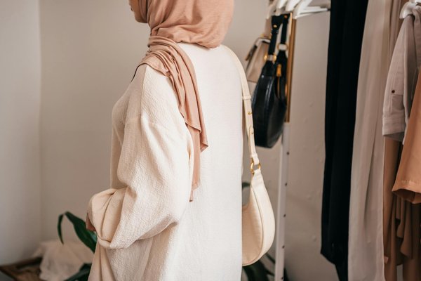 Mastering Influencer Marketing: A Guide to Crafting Successful Campaigns for Beauty Brands in the UK